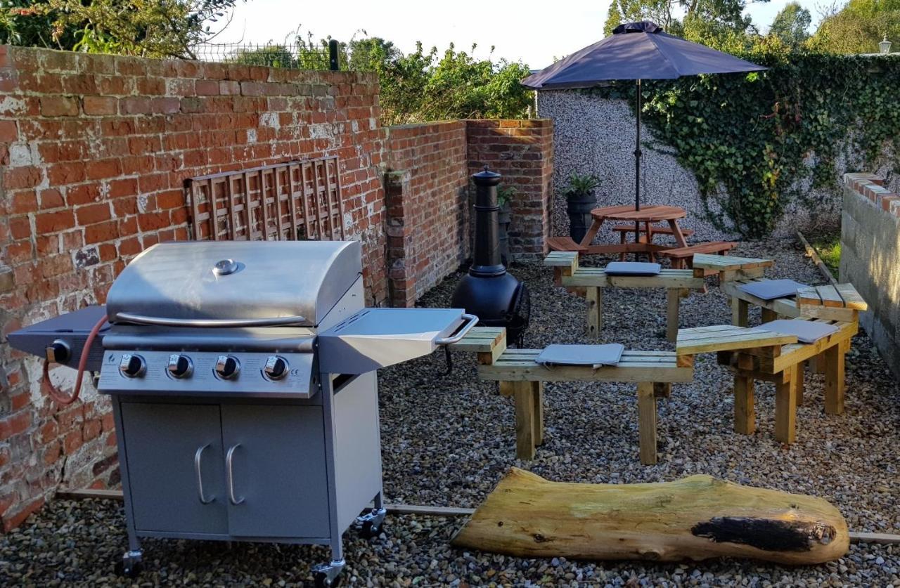 Hot Tub Pet Friendly Luxury Cosy Cottage, Near Withernsea And Patrington Welwick Eksteriør billede