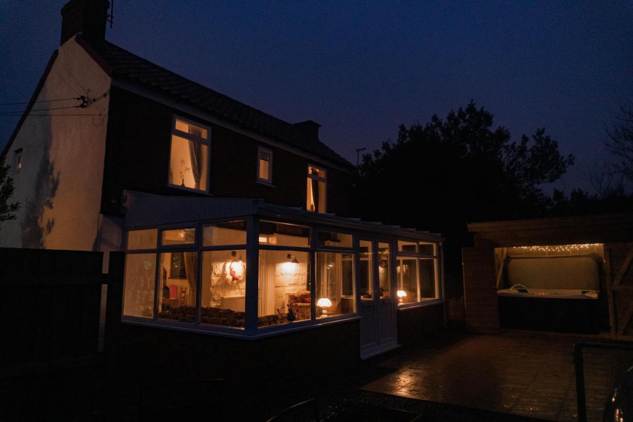 Hot Tub Pet Friendly Luxury Cosy Cottage, Near Withernsea And Patrington Welwick Eksteriør billede
